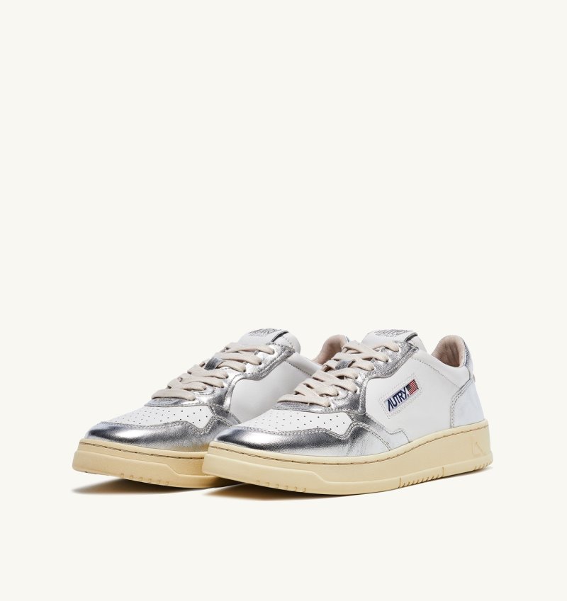 Zapatillas Autry Medalist Low Mujer Blancas Plateadas | RNVMONK