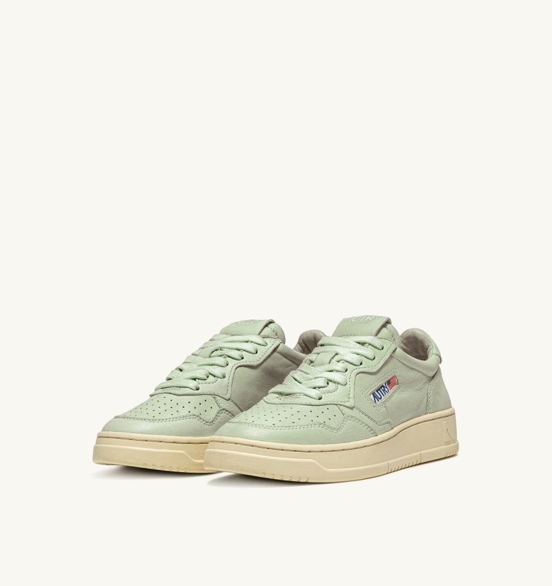 Zapatillas Autry Medalist Low Mujer Verde | SNKQGKF